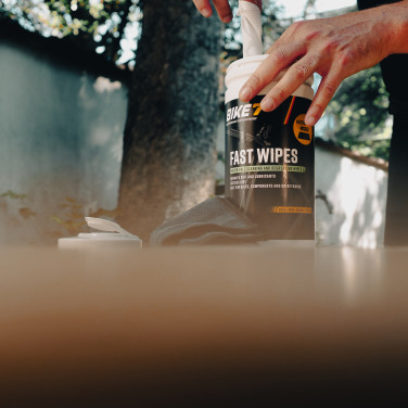 fast-wipes-04.jpg